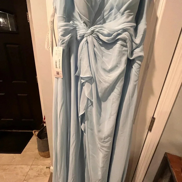 ~Azazie~ Gown - Size A16 - Picture 2 of 13